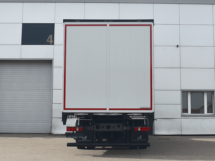 Шторный фургон на шасси Howo T5G